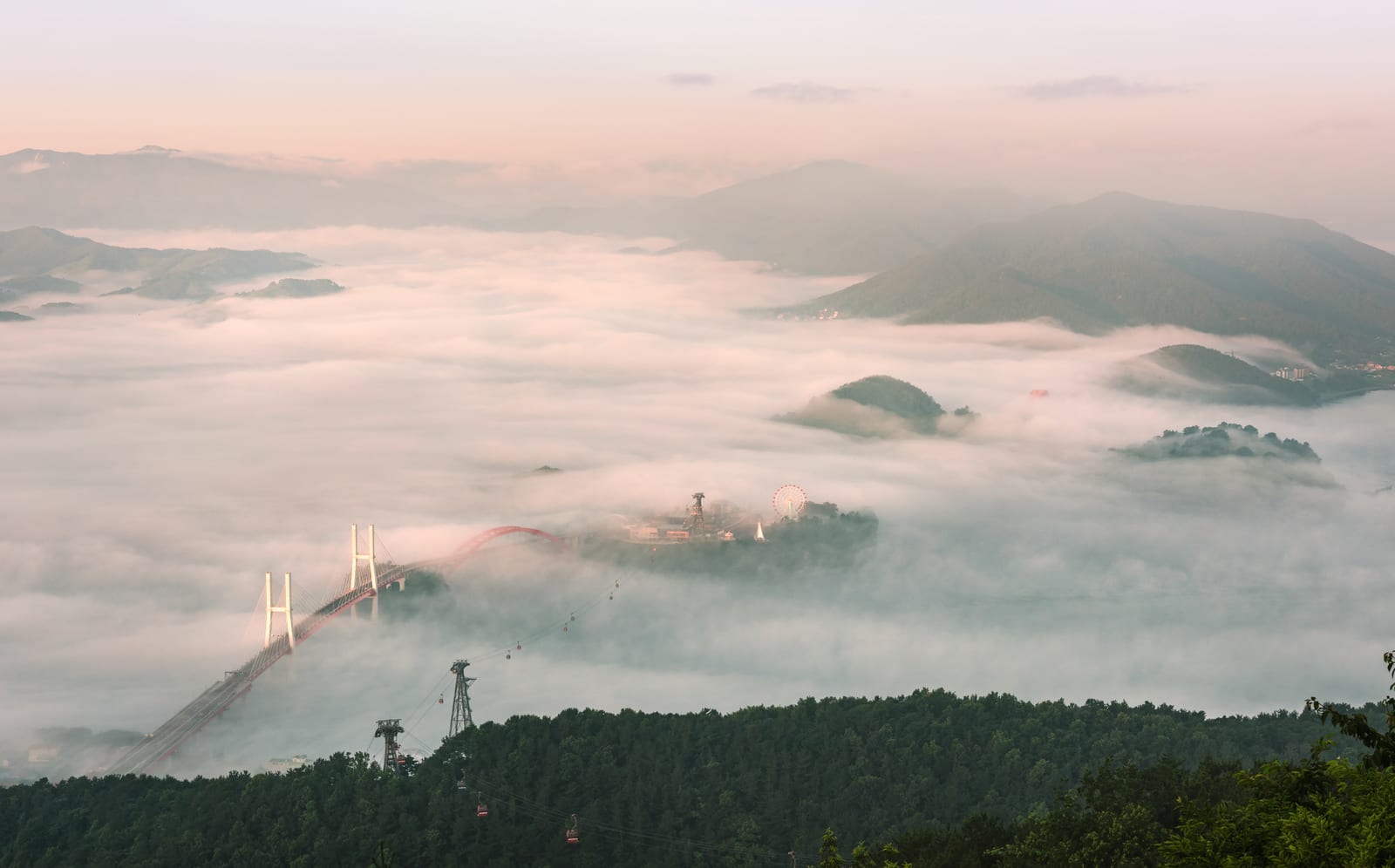 구름위의 길 삼천포대교