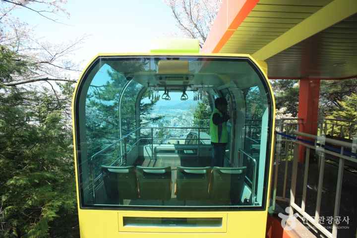 제황산공원 모노레일카