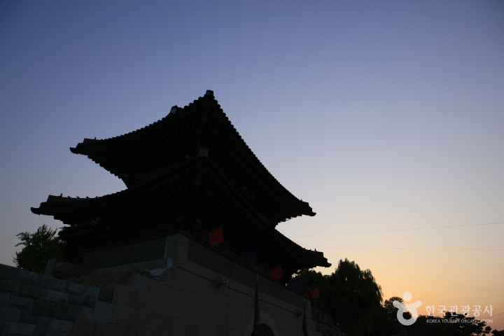 Chokseongnu Pavilion