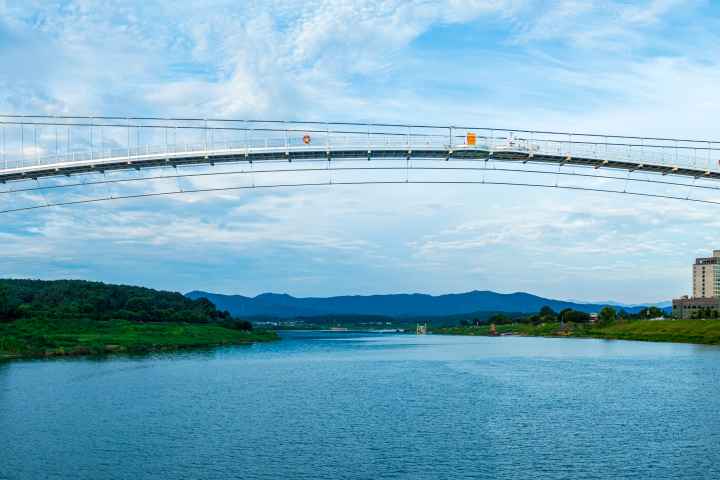 Yeoju Namhangang Suspension Bridge