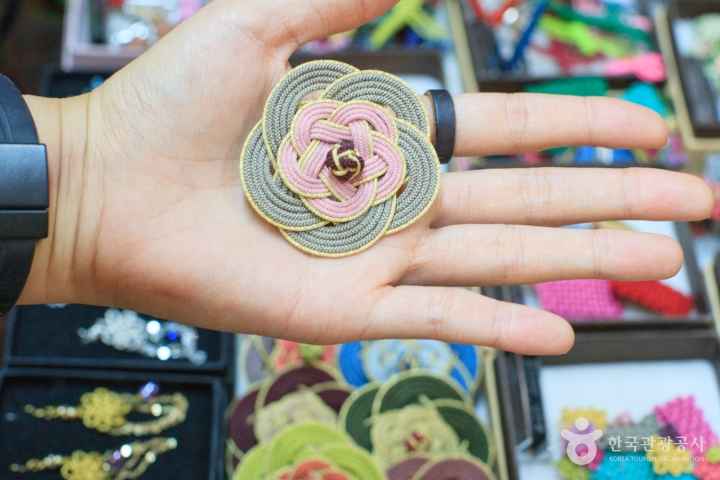 Donglim Knot Workshop
