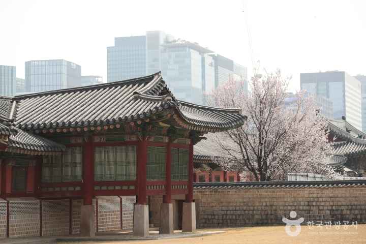 Gyeongbokgung Palace
