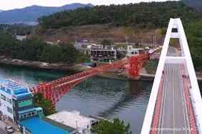 콰이강의 다리(Jeodoyeonneukgyo Bridge, Changwon-si)