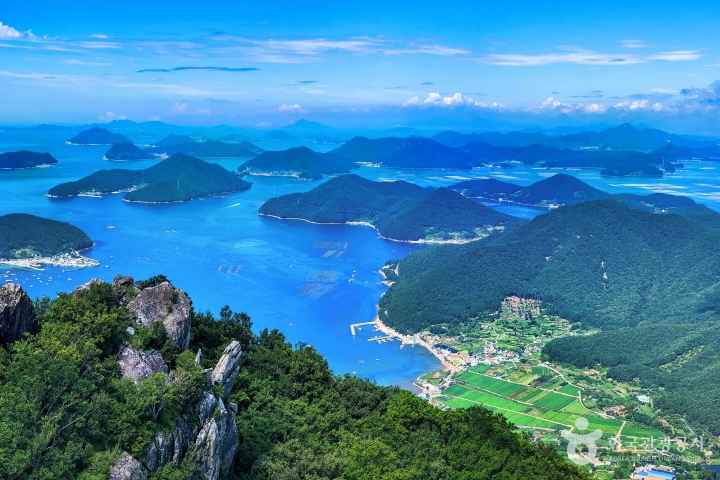 한산도를 바라보며