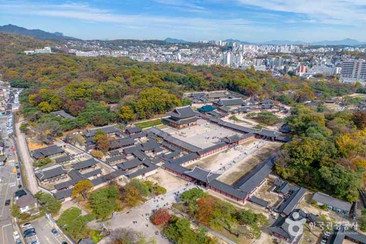 Changdeokgung Palace