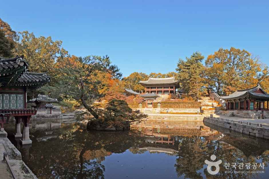 Changdeokgung Palace