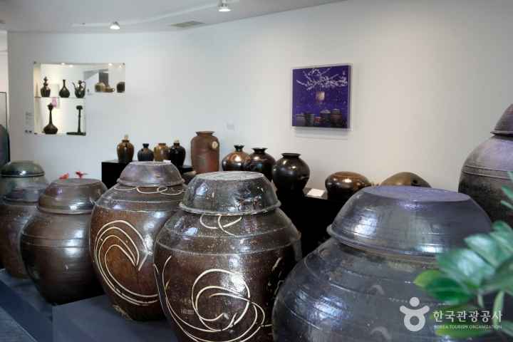 Han Hyang Lim Onggi Museum