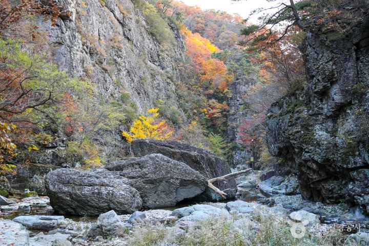 Jeolgolgyegok Valley
