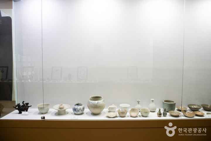 Museum of Buncheong Masters