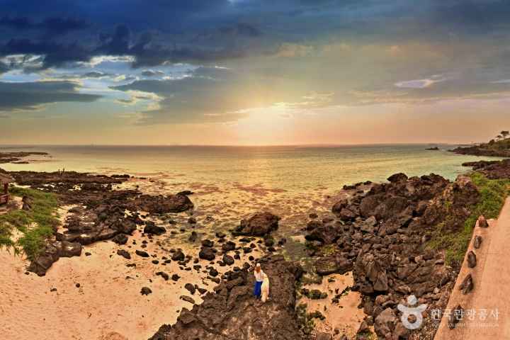 Handam Coastal Trail