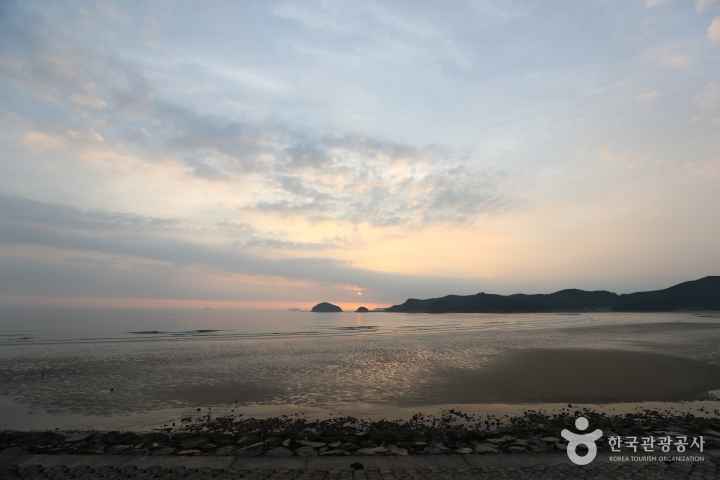 운여해변
