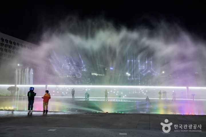 Sejong Lake Park