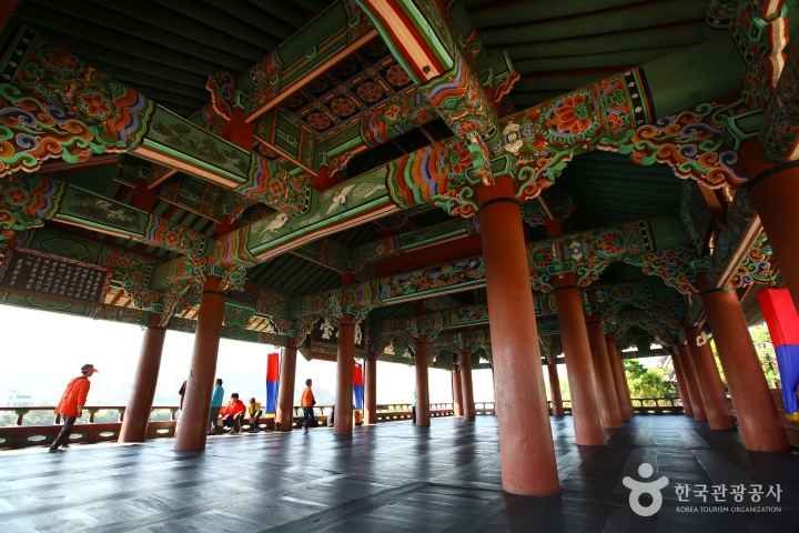 Chokseongnu Pavilion