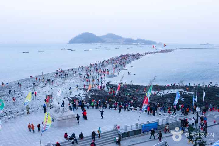진도 신비의 바닷길 축제