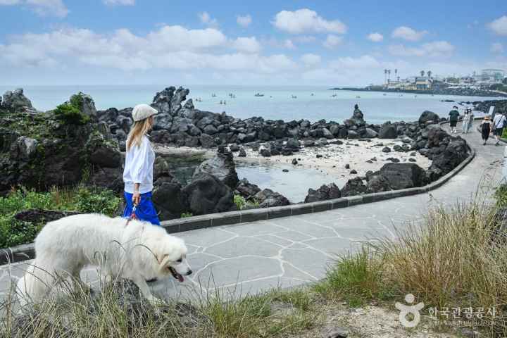 Handam Coastal Trail