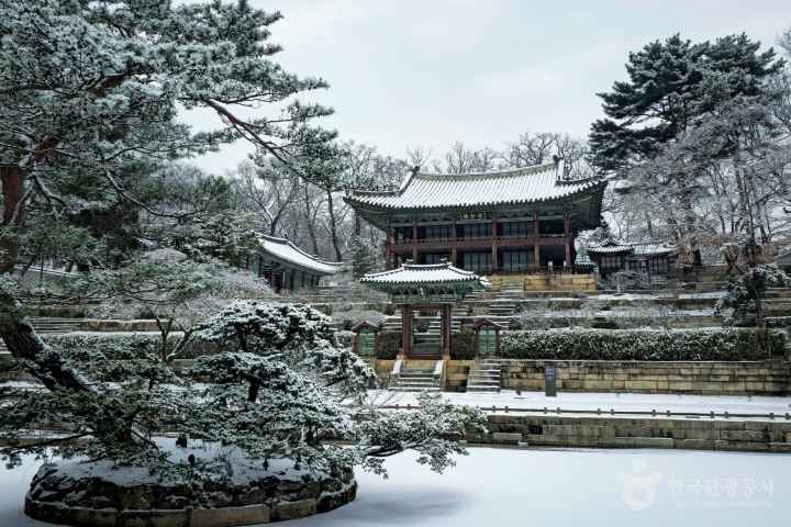 Snow-covered Rear Garden of Changdeokgung Palace
