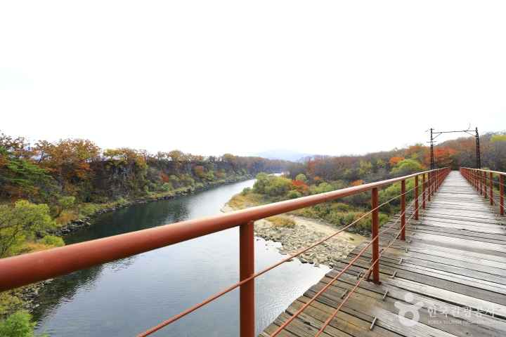 금강산전기철도교량