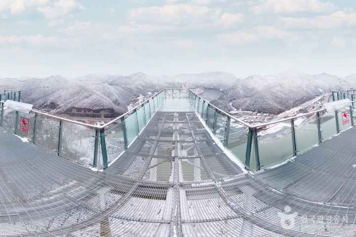 Mancheonha Skywalk