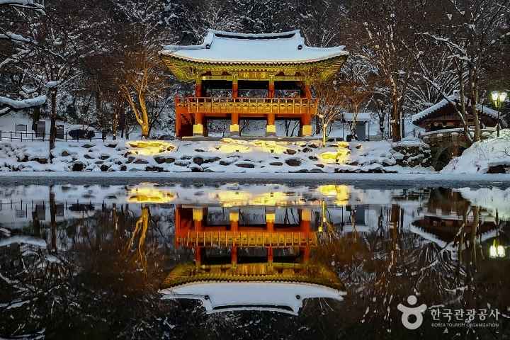 Snowscape at Ssangyeru Pavilion