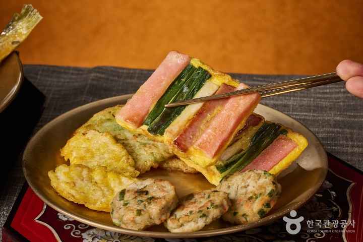 Hanjeongsik(Korean Table d'hote)