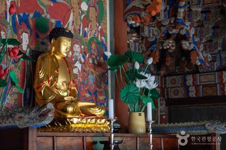Gimcheon Cheongamsa Temple