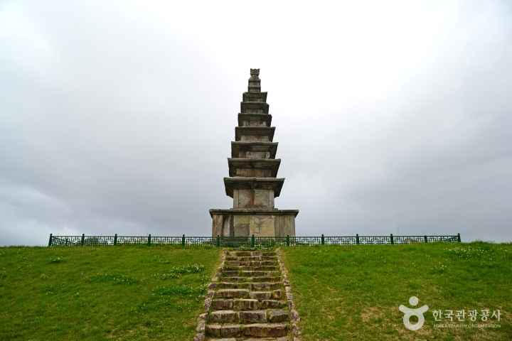 Jungangtap Park
