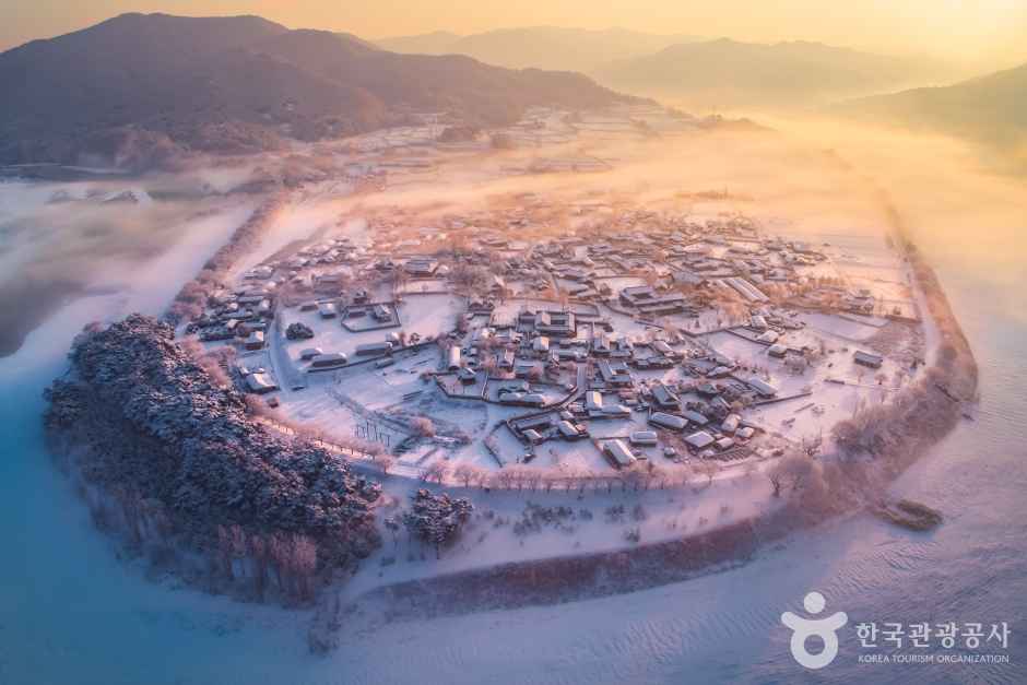 Hahoe Village Dressed in White