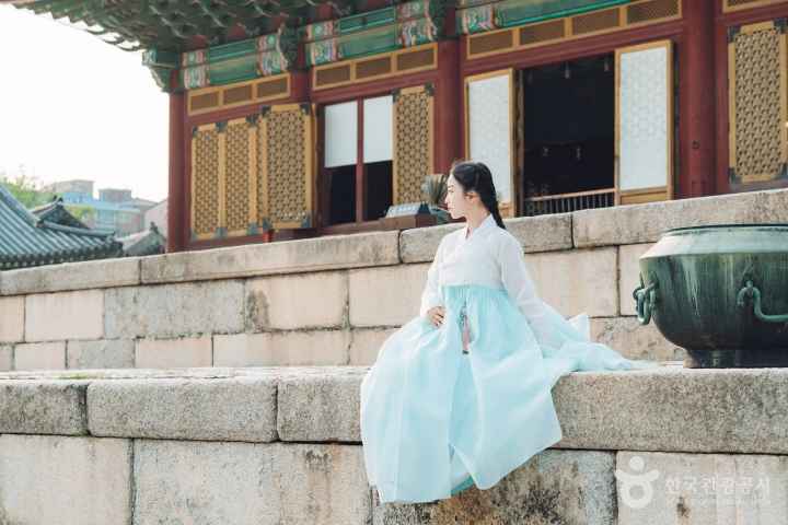 Changdeokgung Palace