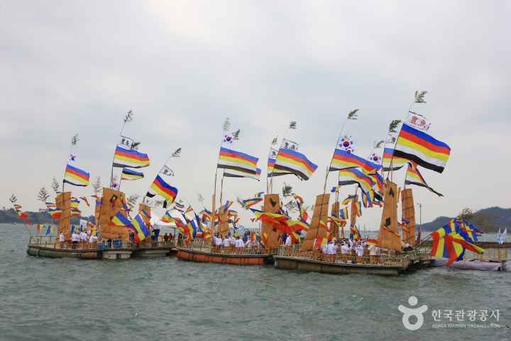 진도 신비의 바닷길 축제