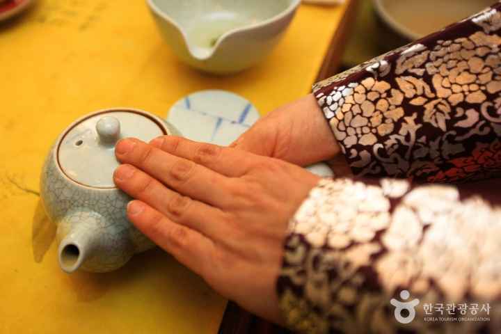Tea Ceremony 