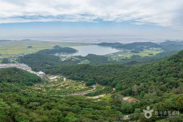 Hwagae Garden