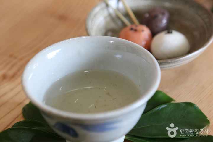 Mungyeong Traditional Tea Bowl Festival 
