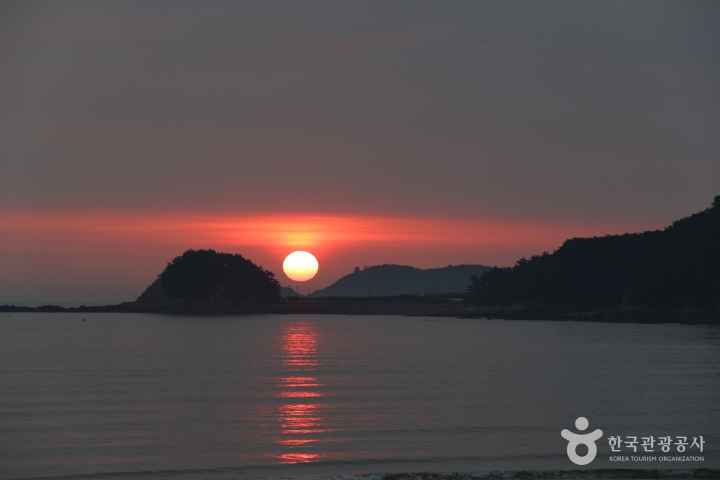 운여해변