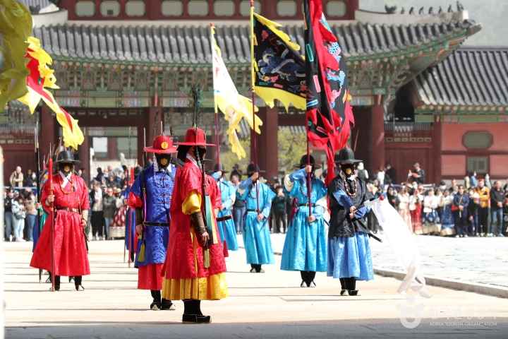 Gyeongbokgung Palace Royal Guard Changing Ceremony