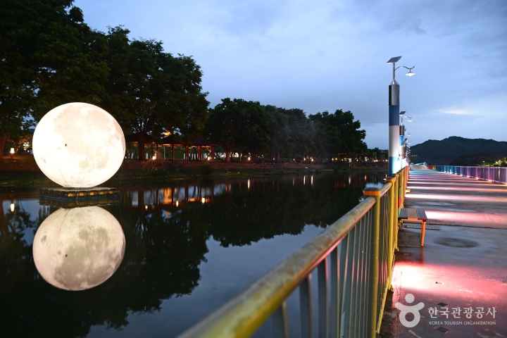 Jungangtap Park