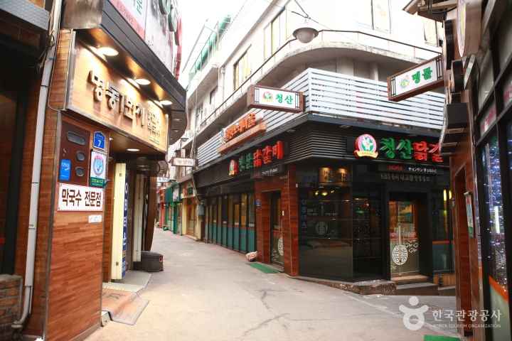 Chuncheon Myeongdong Dakgalbi Street