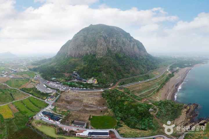산방산