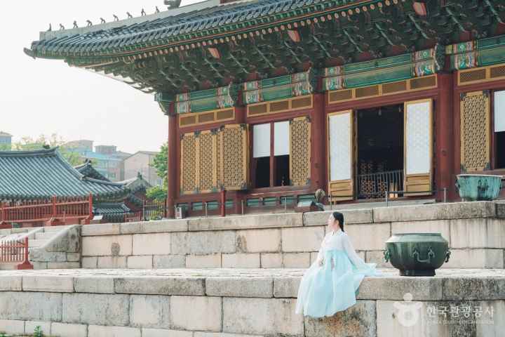 Changdeokgung Palace