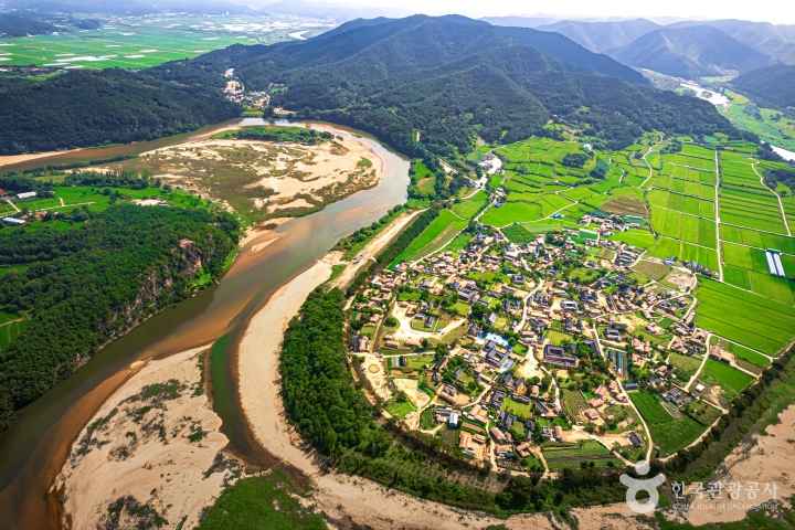 Andong Hahoe Village