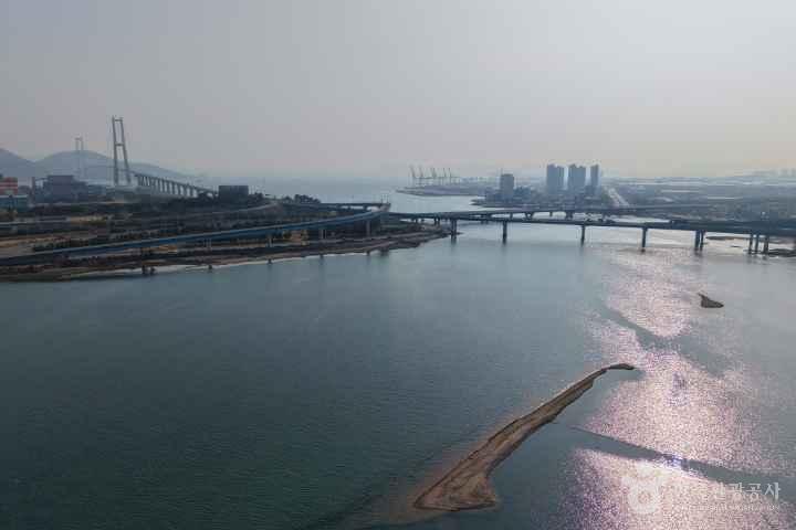 Jungma Geumho Waterfront Park
