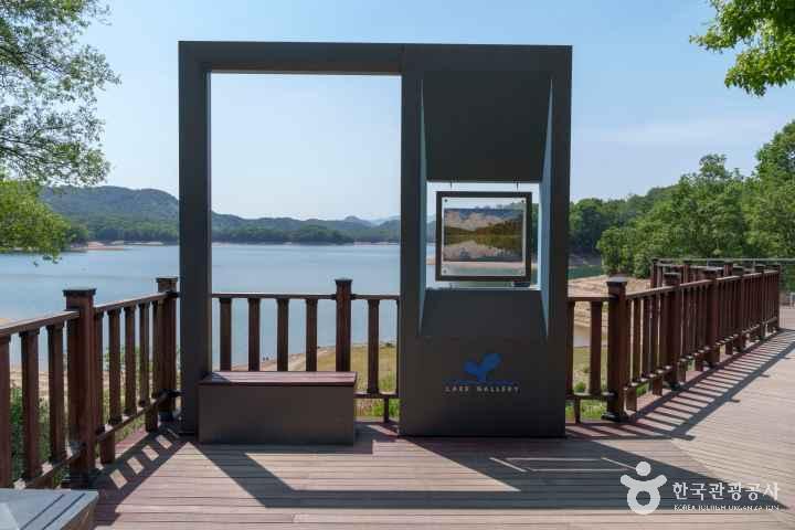 Hoengseonghosugil Trail